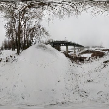 Волгоградская область. Волго-Ахтубинская пойма. Мост через Ахтубу (Средняя Ахтуба). Вид со стороны поймы.  Зима 2011